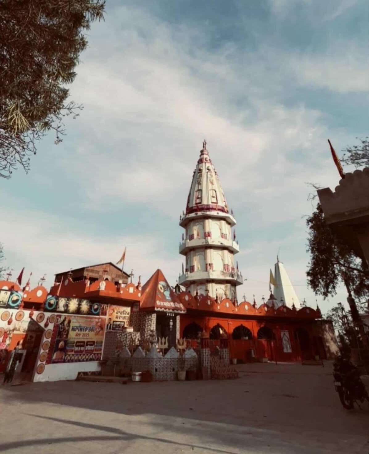 ਪ੍ਰਾਚੀਨ ਸ਼ਿਵ ਮੰਦਿਰ